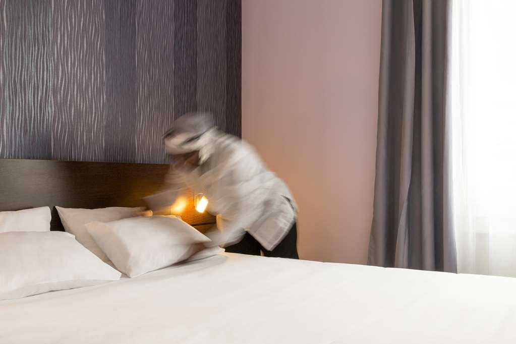 Urban Style, Hotel Le Cheval Noir, Saint-Etienne Ruang foto