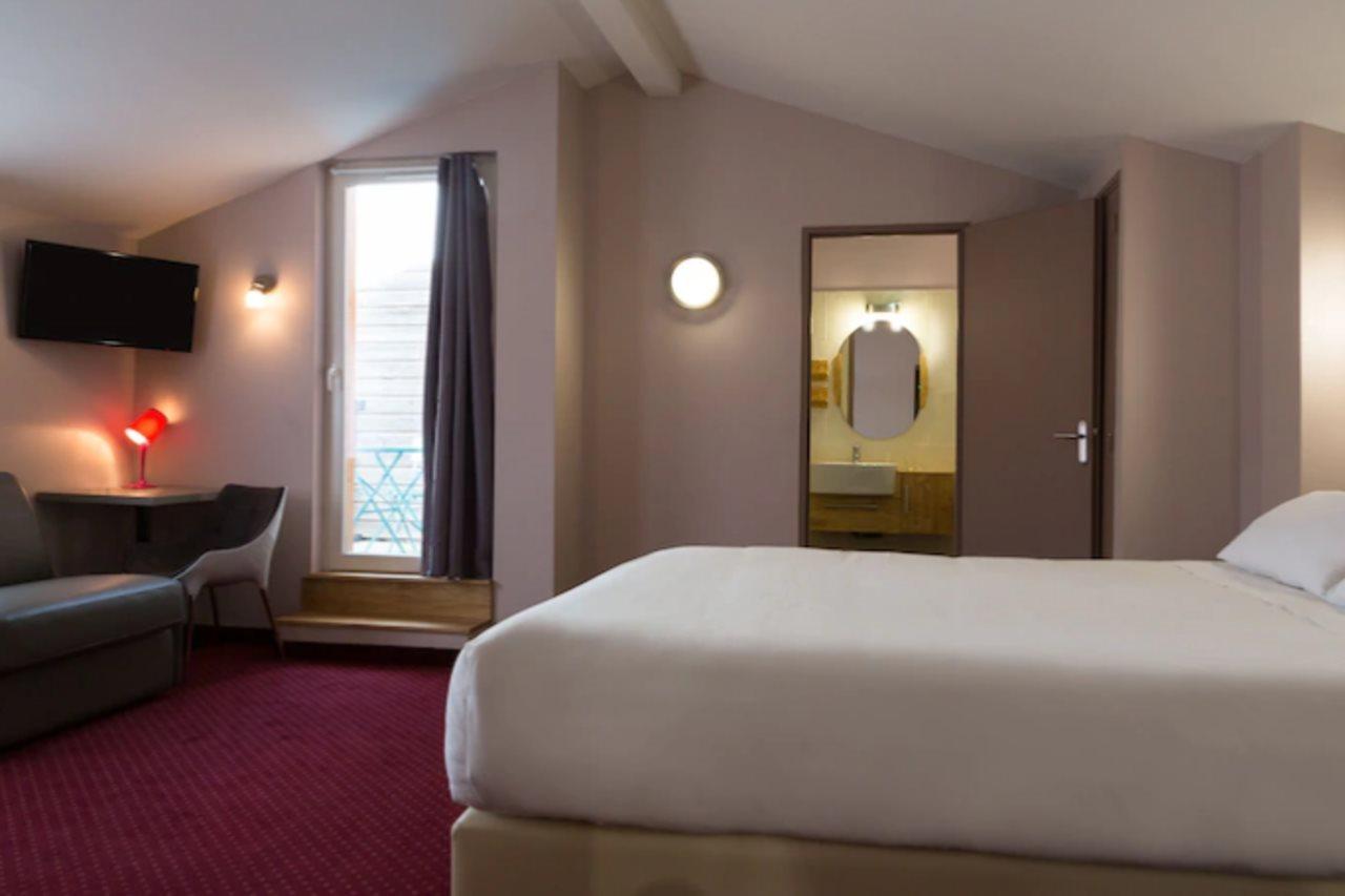 Urban Style, Hotel Le Cheval Noir, Saint-Etienne Bagian luar foto