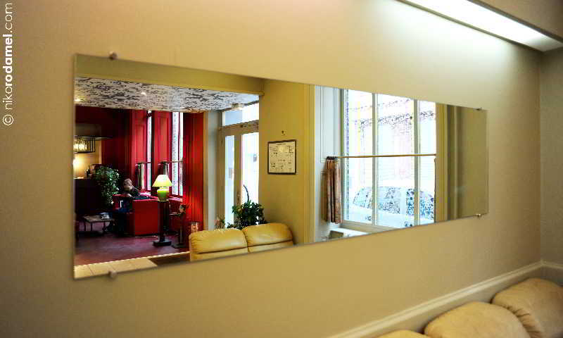 Urban Style, Hotel Le Cheval Noir, Saint-Etienne Bagian luar foto